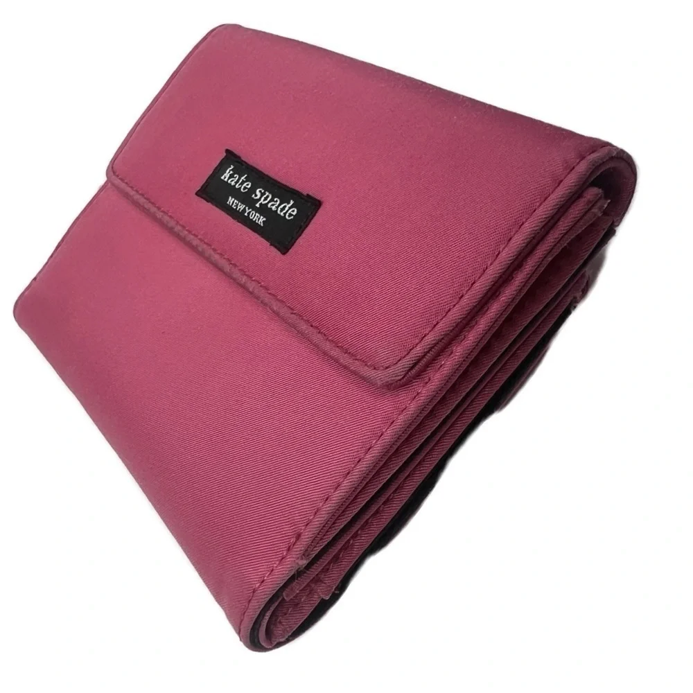 Kate Spade Vintage SAM Nylon Pink Wallet